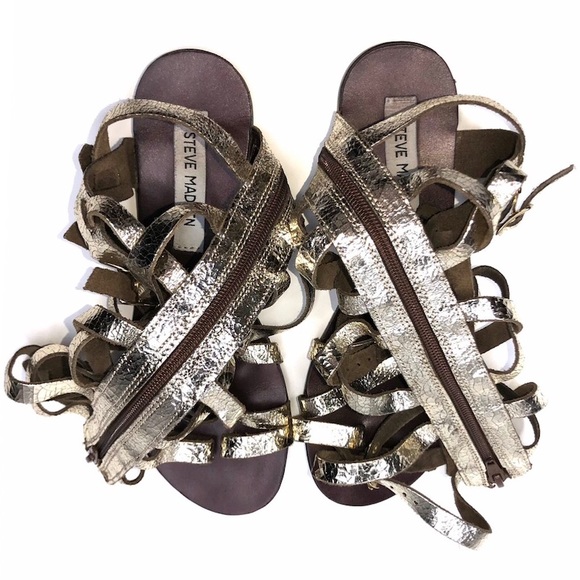STEVE MADDEN GLADIATOR SANDALS - Picture 7 of 9